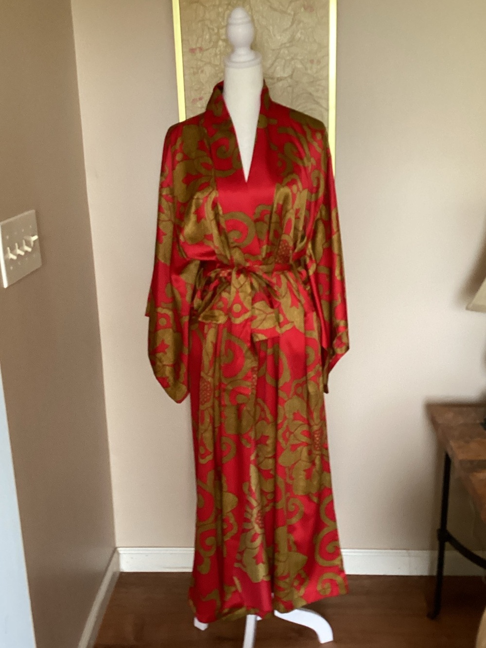 Natori Red and Gold Satin Kimono Robe